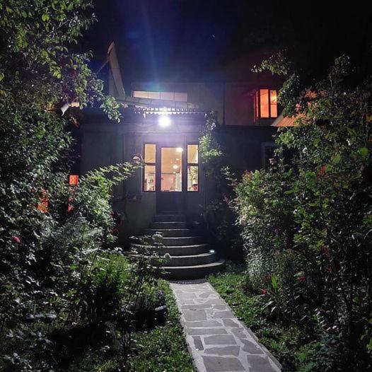 Hotel MIRA Goris Buitenkant foto