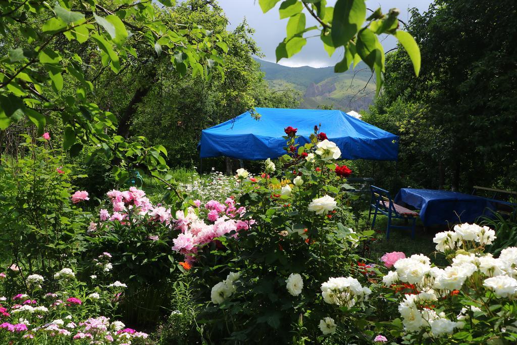 Hotel MIRA Goris Buitenkant foto